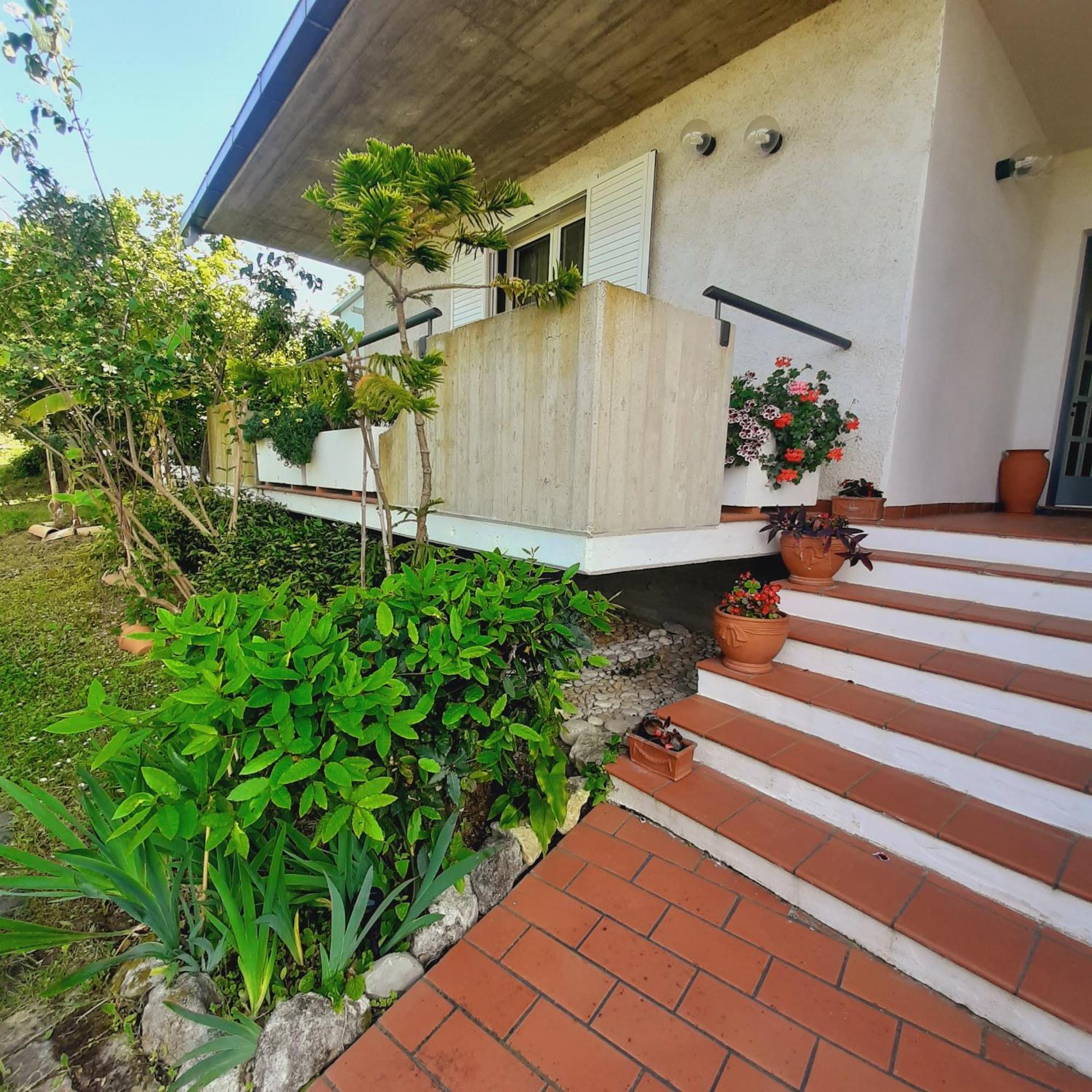 Villa In Collina Vista Mare Roseto Degli Abruzzi Exterior foto
